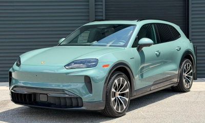 2026 Porsche Cayenne