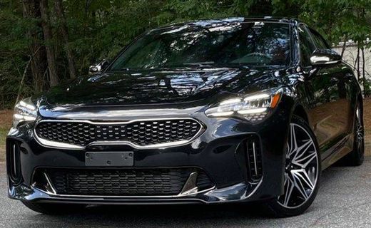 2022 Kia Stinger GT1