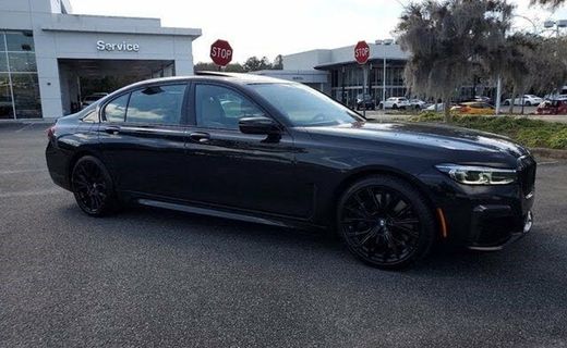 2022 BMW 750LI