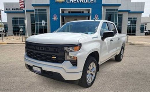 2026 Chevrolet Silverado Custom