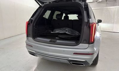 2025 Cadillac XT6 Premium Luxury Platinum