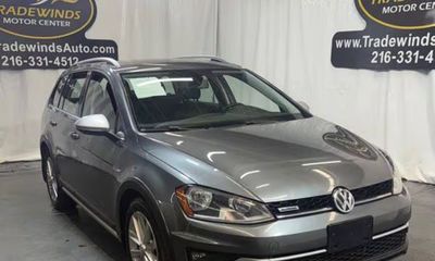 2017 Volkswagen Golf Alltrack