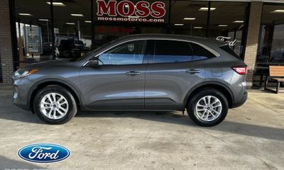 2021 Ford Escape SE