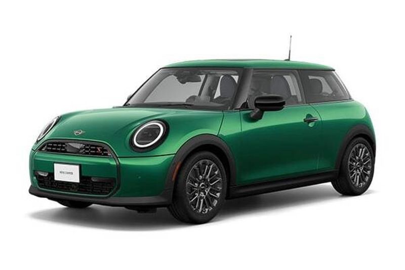 2026 Mini Cooper — a typically priced live listing