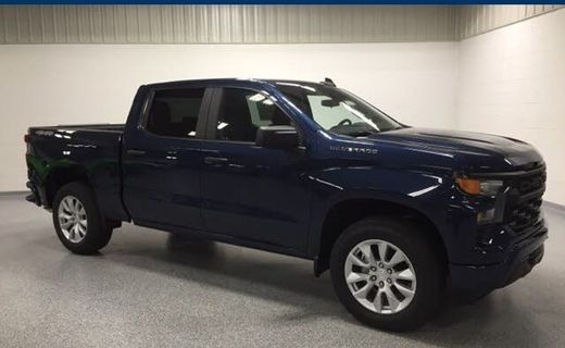 2022 Chevrolet Silverado Custom