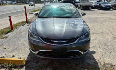 2015 Chrysler 200 200C