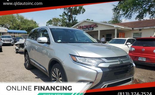 2020 Mitsubishi Outlander SE