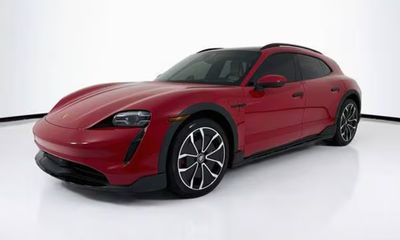 2023 Porsche Taycan 4S Cross Tourismo