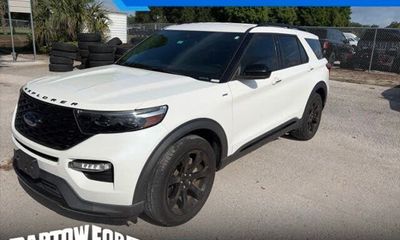 2023 Ford Explorer ST Line