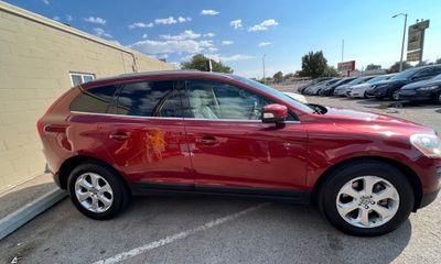 2013 Volvo XC60 32
