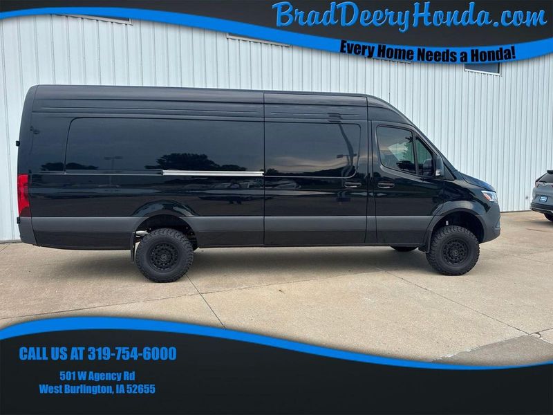 2025 Mercedes Benz Sprinter — a typically priced live listing