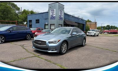 2016 Infiniti Q50 Premium