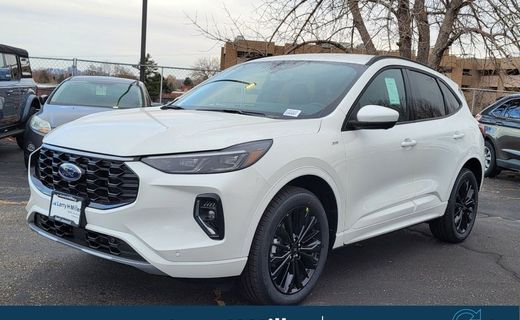 2023 Ford Escape ST Line Elite