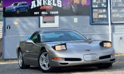1999 Chevrolet Corvette Coupe