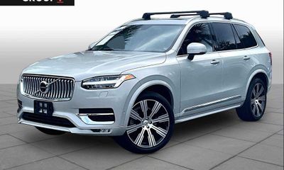 2022 Volvo XC90 Inscription