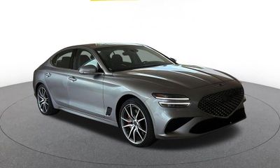2025 Genesis G70