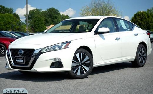 2020 Nissan Altima SV