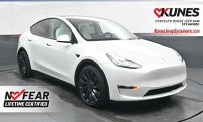 2023 Tesla Model Y Performance