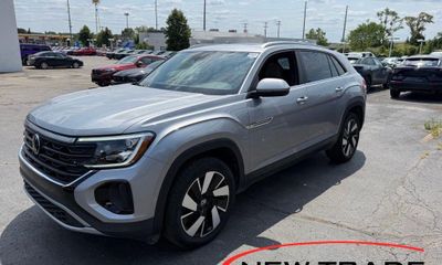 2024 Volkswagen Atlas Cross Sport 2 0T SE