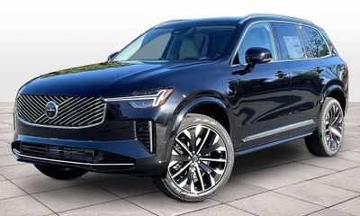 2026 Volvo XC90 Ultra Bright