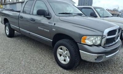 2002 Toyota Tundra Limited