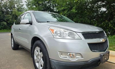 2011 Chevrolet Traverse LT