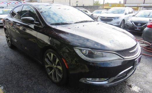 2016 Chrysler 200 200C