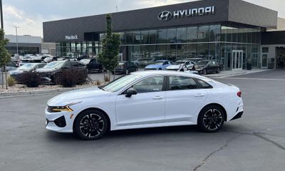 2024 Kia K5