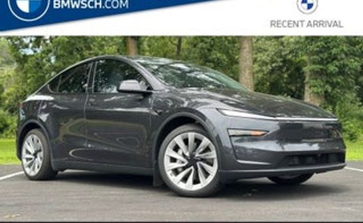 2026 Tesla Model Y Long Range