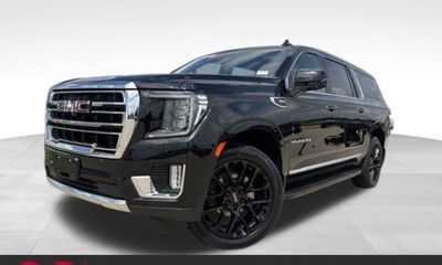 2022 GMC Yukon XL SLT