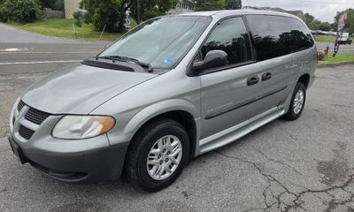2004 Dodge Grand Caravan SE