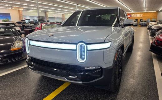 2022 Rivian R1T Adventure