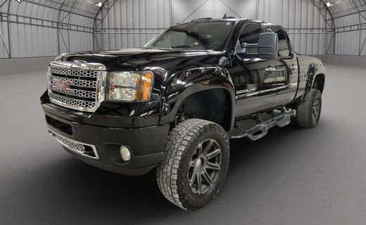 2013 GMC Sierra Denali