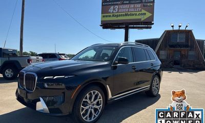 2025 BMW X7 xDrive40i