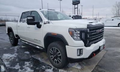2022 GMC Sierra HD AT4