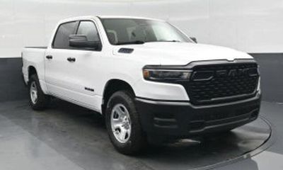2026 Cadillac Escalade PKG