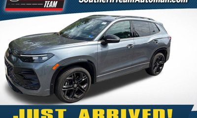 2025 Volkswagen Tiguan 4 Motion SE