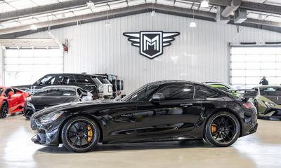 2018 Mercedes-Benz AMG GT R