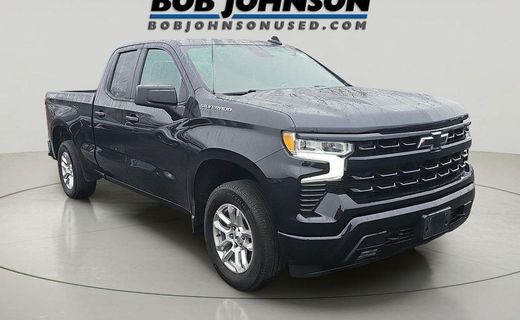 2023 Chevrolet Silverado RST