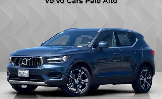 2022 Volvo XC40 Inscription