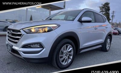 2017 Hyundai Tucson SE Popular Equipment