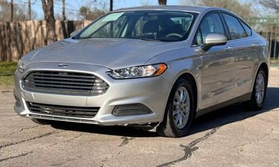 2015 Ford Fusion S