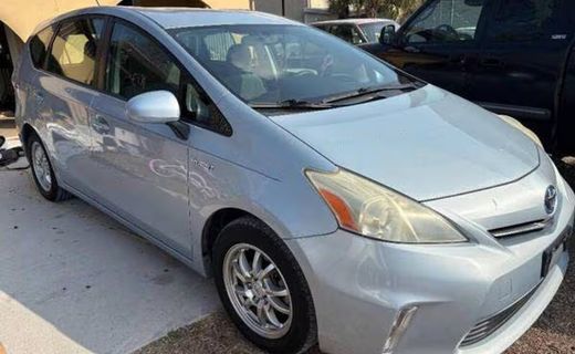 2012 Toyota Prius V Three