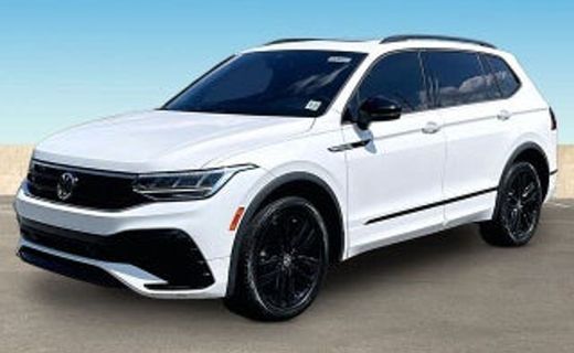 2022 Volkswagen Tiguan 4MOTION SE Black