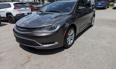 2015 Chrysler 200 Limited