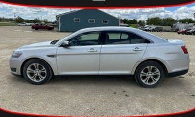 2015 Ford Taurus SEL