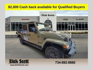 2026 Jeep Gladiator Sport