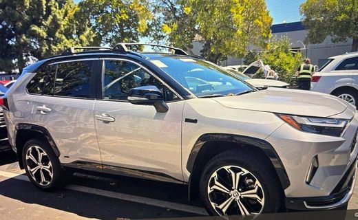 2024 Toyota RAV4 Prime phev XSE Premium