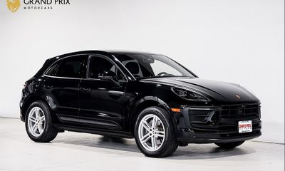 2024 Porsche Macan T