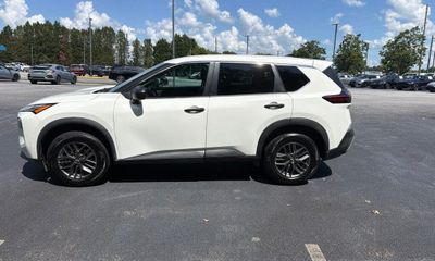 2022 Nissan Rogue S